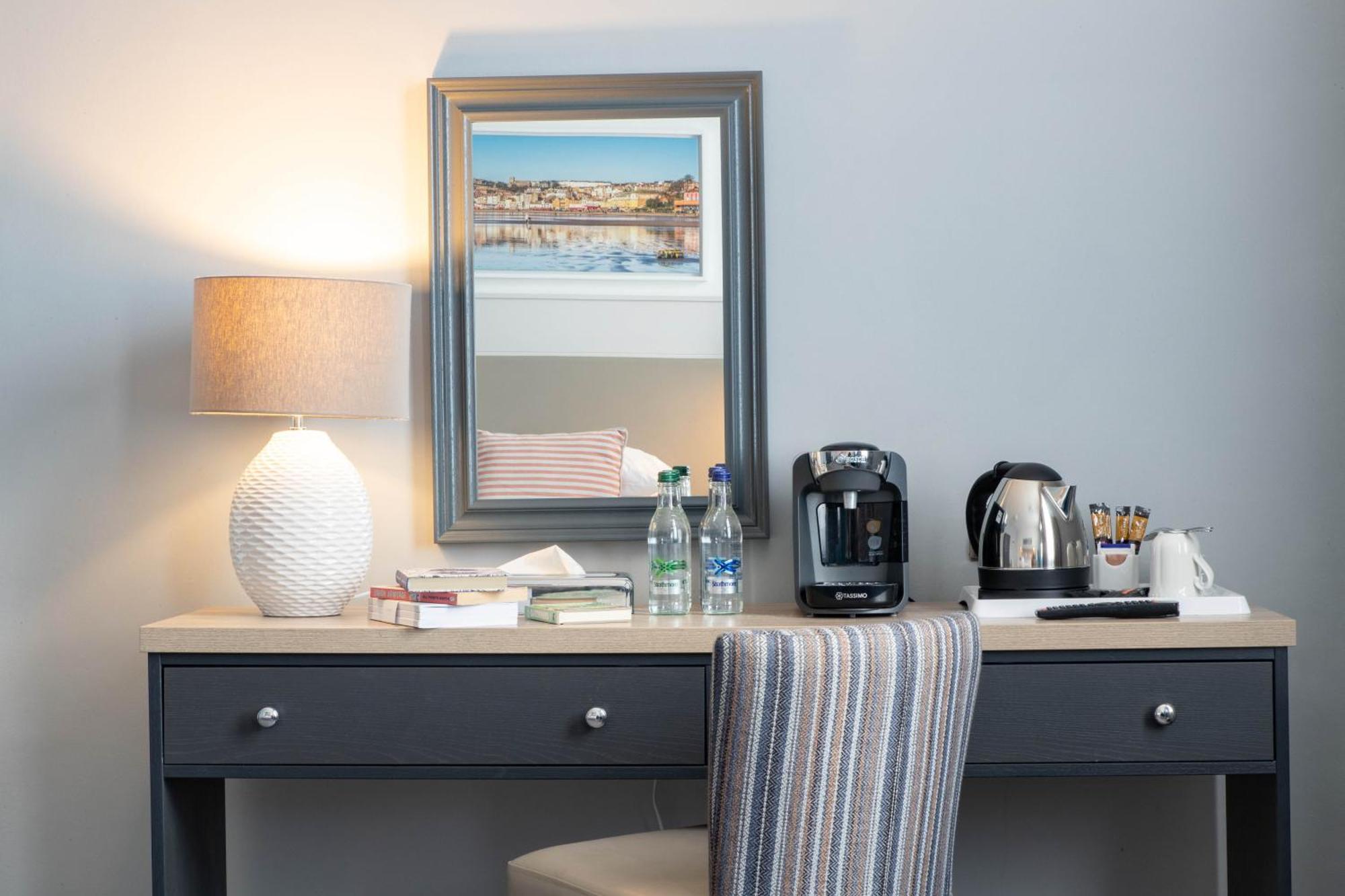 The Caledonian New Southlands Hotel Scarborough Room photo